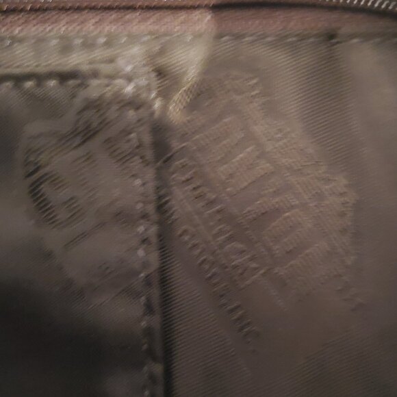 Canyon Leather Shoulder Bag - Picture 4 of 4